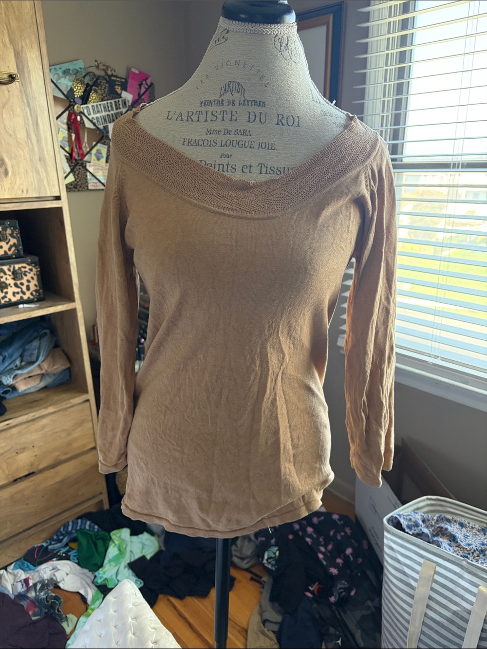 Coldwater Creek Long Sleeve Off-Shoulder Top in Light Brown- medium